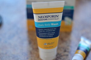 Neosporin Eczema Essentials Daily Body Wash.jpg